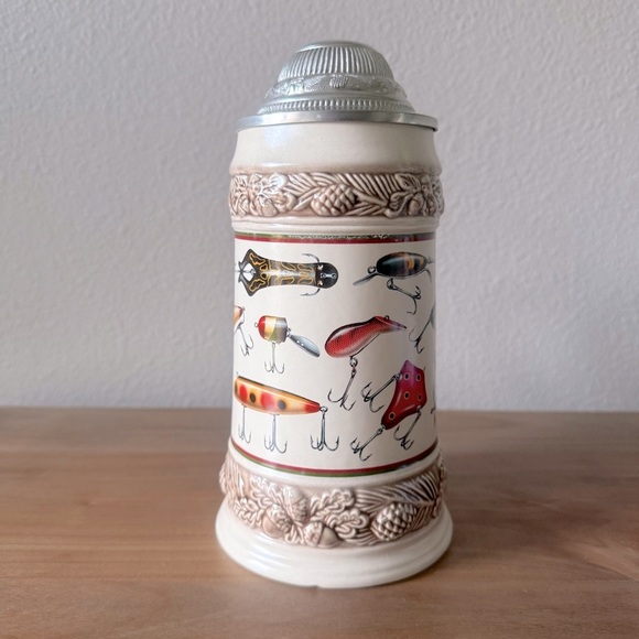 Jon Q. Wright rare vintage fishing lures stein with original tag - Picture 3 of 13